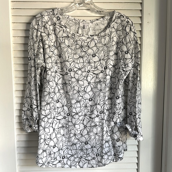 T by Talbot’s Supersoft Jersey Tie-Cuff Tee - Graphic Blloms, EUC, Size M - Picture 3 of 10